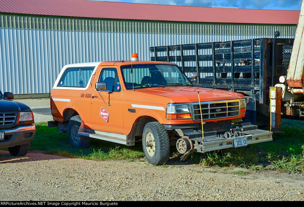 HR Utility Truck